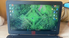 Hp OMEN 15-ax006nc, černá herní notebook - 2