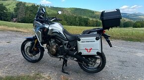 Honda CRF Africa Twin 1000 2016 - manuál - 2