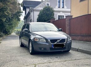 2009 Volvo 2.0D Automat, NAVI V50 ZLEVNĚNO - 2