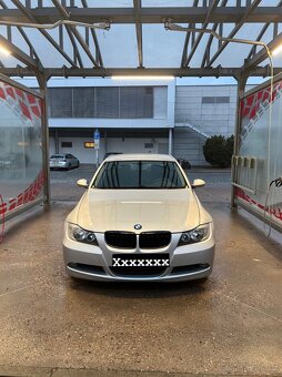 Bmw e90 318i - 2