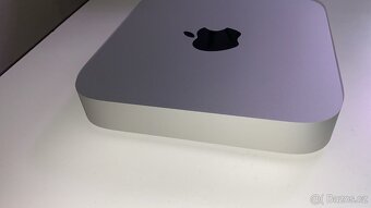 Apple Mac mini latě 2014 - 2