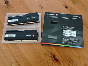 G.SKILL 32GB KIT DDR5 7200MHz CL34 Trident Z5 RGB Black - 2