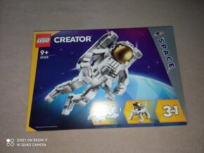 Lego creator vesmír - 2