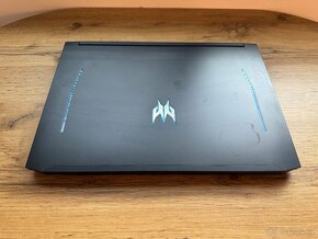 Acer Predator Helios 300 - 2