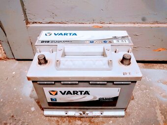 Autobaterie Varta - 2