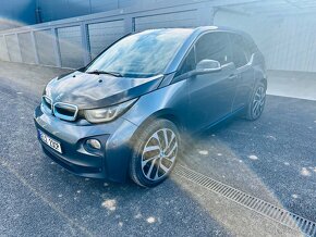 TOP: BMW i3 94ah elektromobil - 2