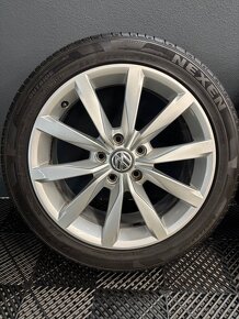 ALU kola Volkswagen 5x112R17 + pneu - 2