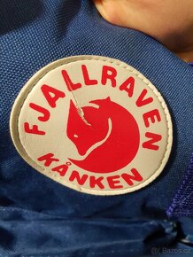 modrý batoh s liškou FJALLRAVEN KANKEN - 2