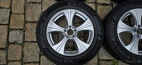 Zánovní zimní sada Mercedes GLC 18" - 235/60/18 - pošlu - 2