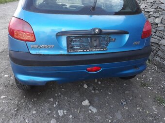 Prodám dily peugeot 206 1.4 benzín,  a 1.4 hdi nafta - 2