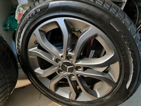 ALU kola Mercedes C 5x112 r17 Originál, Zimní 6mm+TPMS - 2