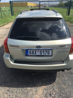 Subaru Outback 3.0 - 2