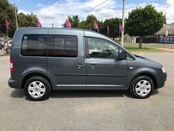 VW CADDY 1.9 TDi SERVISNÍ KNIHA - 2