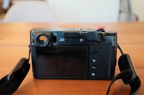 FujiFilm X100V - 2