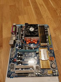 Gigabyte GA-M555-S3, 4GB, AMD Athlon 64 5200+ - Prodáno - 2