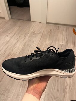 Under Armour Hovr Sonic 600 - 2