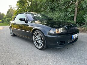 BMW e46 330i cabrio - 2