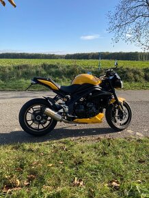 Triumph Speed triple 1050r - 2