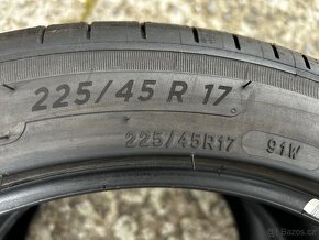 225/45/17 letní pneu Michelin - 2