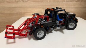 Lego Technic 9395 Odtahový pick-up - 2