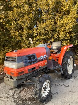 Traktor japonský Kubota GL-23, 23HP, 4x4 - 2