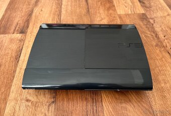 Sony Playstation 3 Super Slim (CECH-4004C) 500 GB + ovladač - 2