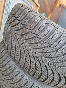 Prodám pneu 225/50R17 - 2