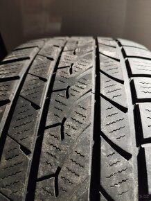 Falken  Eurow . 215/45 R17 - 2