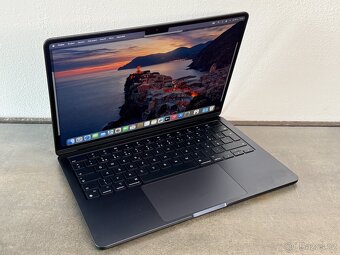 MacBook Air 13'' 2022 / M2 / 8GB / 256GB / Midnight - 2