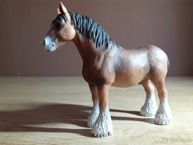 SCHLEICH aj.Koně SBĚRATELSKÉ FIGURKY 1 - 2