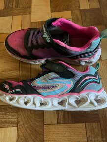 Obuv Skechers vel. 33 - 2