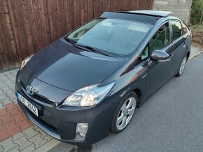 Toyota Prius III. Solární Střešní Okno Bez koroze, nové Pneu - 2