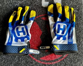 Husqvarna motokrosové rukavice 100% - 2