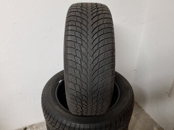 Zimní pneu Nokian 205/55 R17 - 2