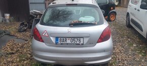 Peugeot 207 1,6 hdi - 2