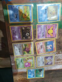 Pokemon karty kartičky 1 edice Basic vintage z roku 1999 - 2