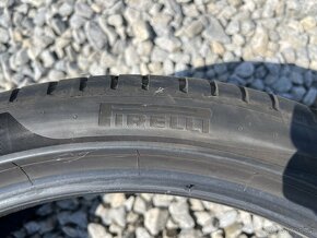 Pirelli Cinturato P7 225/40 R19 - 2