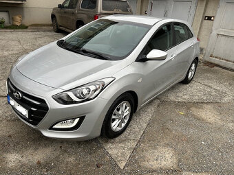 Hyundai i30 1,6 CRDi 81kw 69000km 2015 - 2