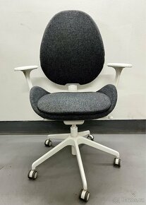 kancelářská židle Ikea Hattefjall s područkami - 2