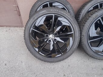 Originál alu kola Škoda model Comet rozteč 5x112 R18. - 2