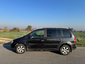 VW Touran 2.0 TDi 103 kW,automat,2004,plně funkční - 2