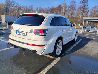 Audi Q7    171000km  7míst  top stav - 2