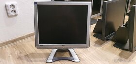 LCD monitory, D-SUB, DVI, reproduktory, Lenovo, Nec, Samsung - 2