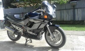 Suzuki GSX 750 F r.v.1991 30tis.km Original stav - 2