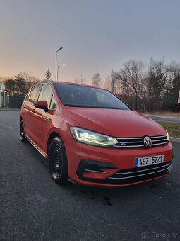 VW Touran 2.0TDI 110kw DSG R-Line - 2