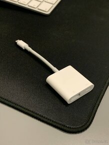 Apple Lightning to USB 3 Camera Adapter - 2