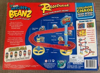 Mighty beanz collision chaos dráha - 2