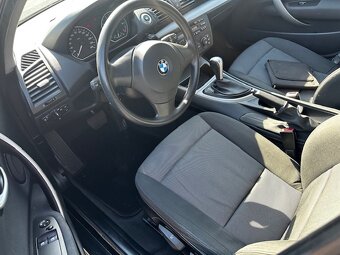 BMW 118i, r.2006, automat, klimatizace, STK, pěkný stav - 2