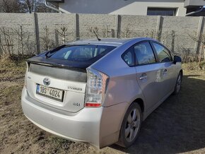 Toyota Prius hybrid 3.gen, levně,tech. top stav,po kroupách - 2