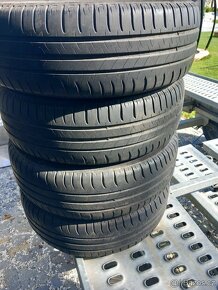 195/65/15 zimni pneu 195/65 R15 - 2